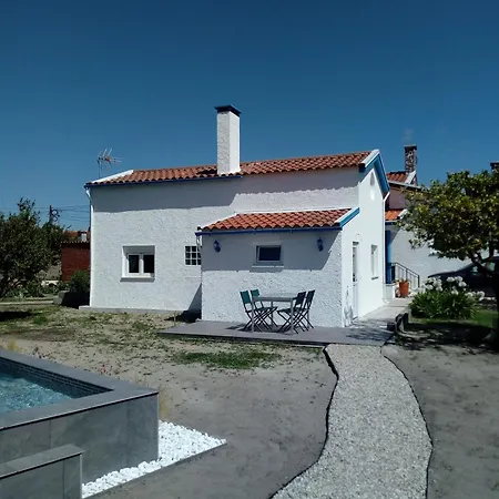 A Pequena Casa Azul Σπίτι διακοπών *