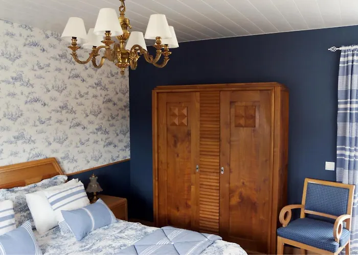 Semesterbostad A Pequena Casa Azul Febres