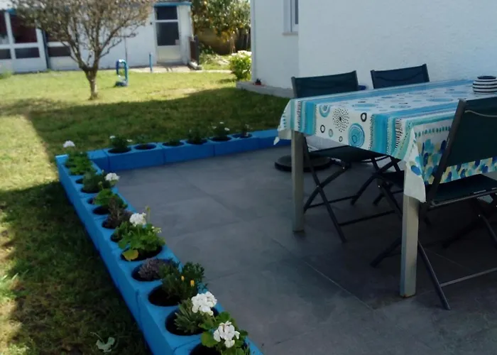 A Pequena Casa Azul